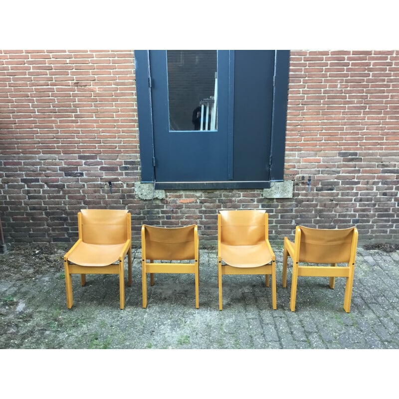 Set of 4 vintage leather dining chairs by Ibisco Italy 