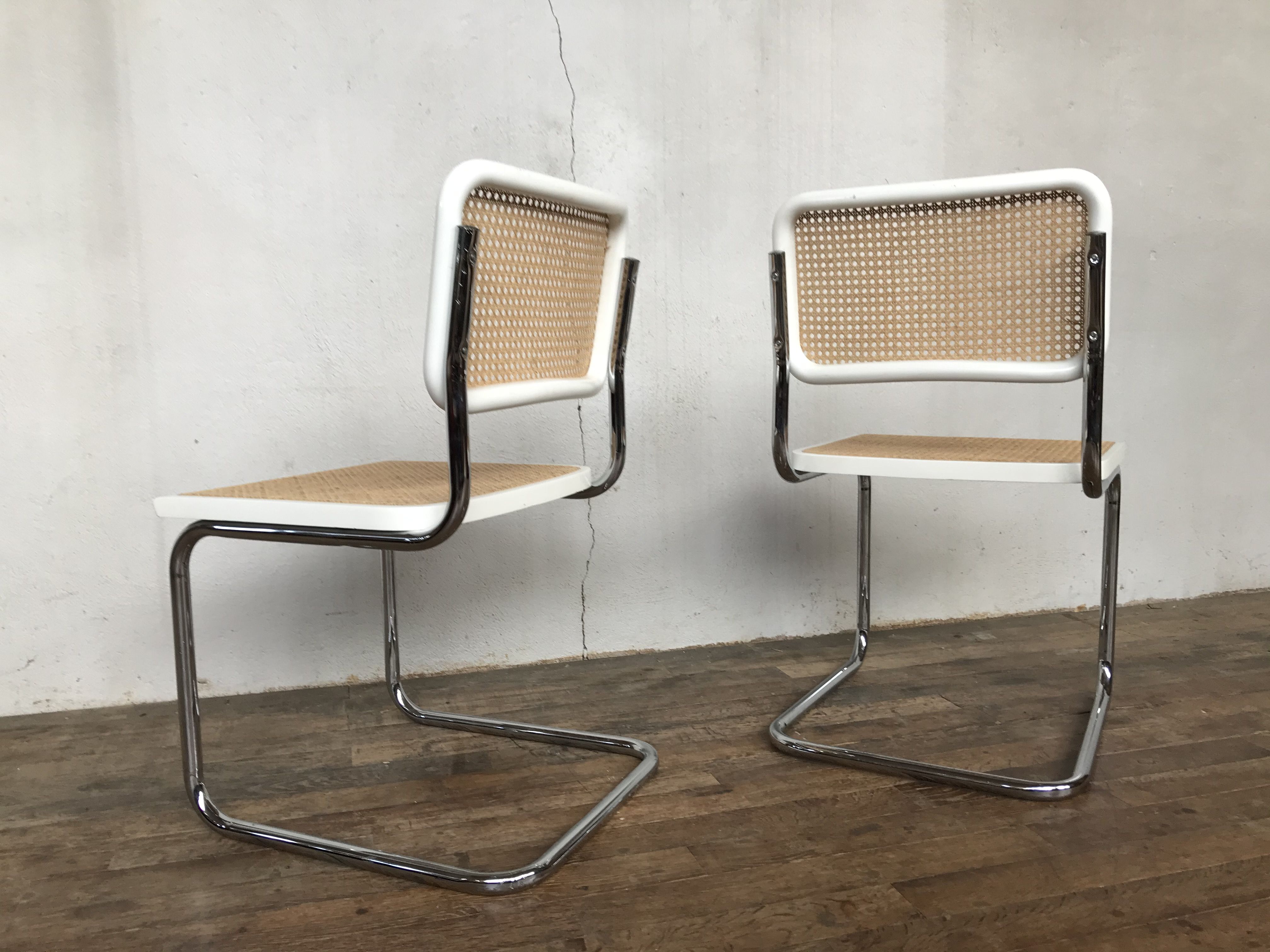 Pair of vintage chairs by Marcel BREUER, 1980 - Design Market