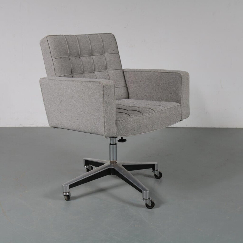 Desk Chair mid century by Vincent Cafiero for Knoll International, USA 1960s