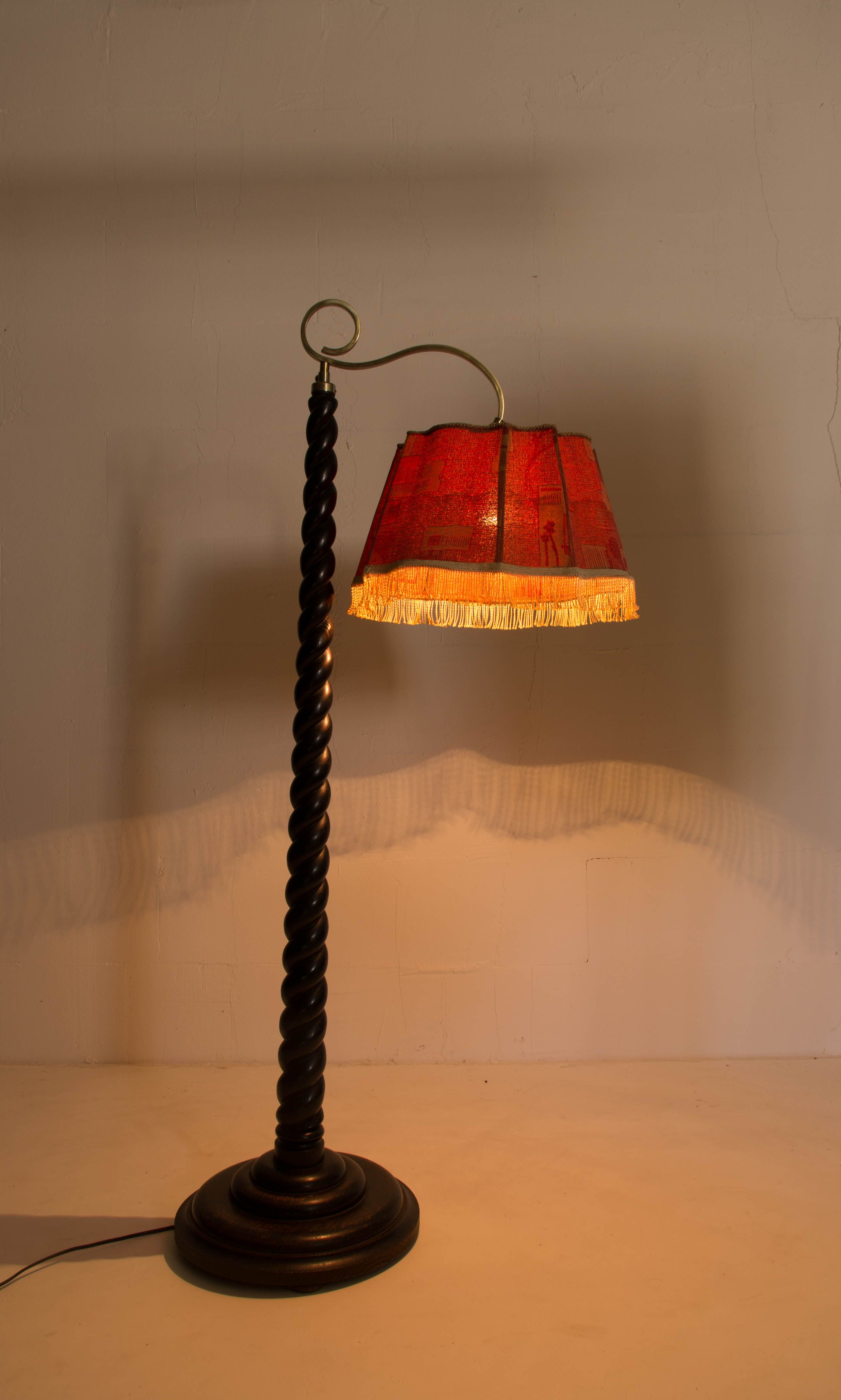 Vintage Floor Lamp with Adjustable Height, 1930s - Design Market