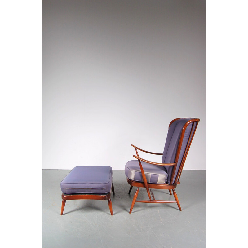 Armchair and its foot rest  in beech and purple fabric, Lucian ERCOLANI - 1950s