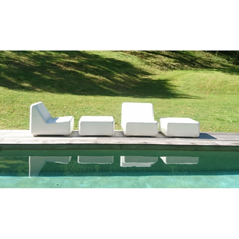 White exterior dining set in fiberglass and resin - 1970s