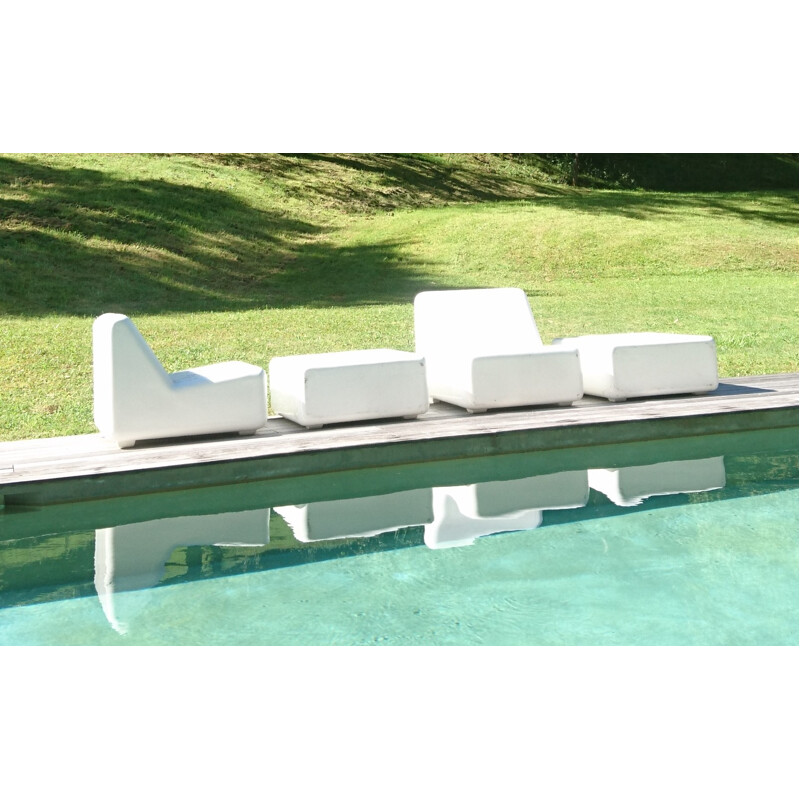 White exterior dining set in fiberglass and resin - 1970s