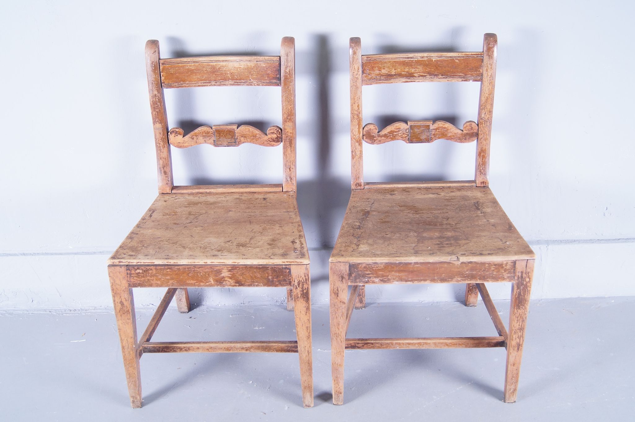 Set Of 13 Antique Farmhouse Dining Chairs Design Market
