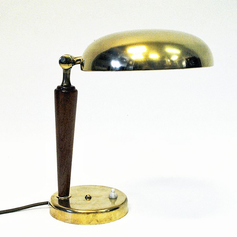 Vintage Brass And Oak Table Lamp By Eos, Antique Brass Table Lamps Value
