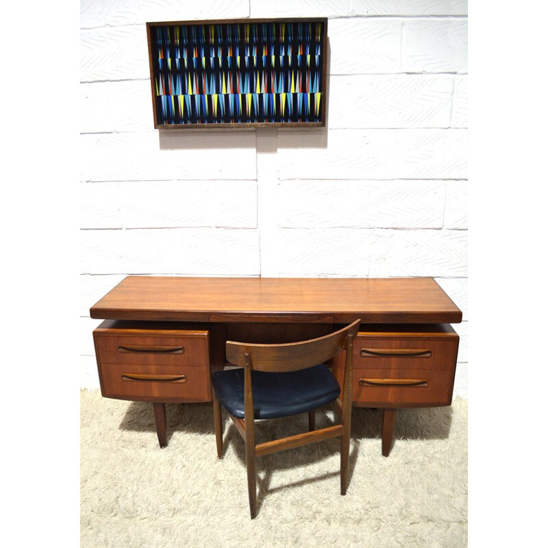 Desk "Fresco" in teak, Victor WILKINS - 1960s