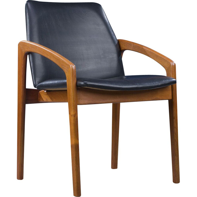 Mid-century model 23 wood and leather armchair by Henning Kjærnulf for Korup Stolefabrik, 1960s