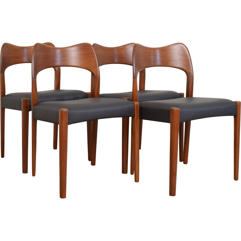 Set of 4 mid-century teak dining chairs by Arne Hovmand-Olsen for Mogens Kold, 1960s