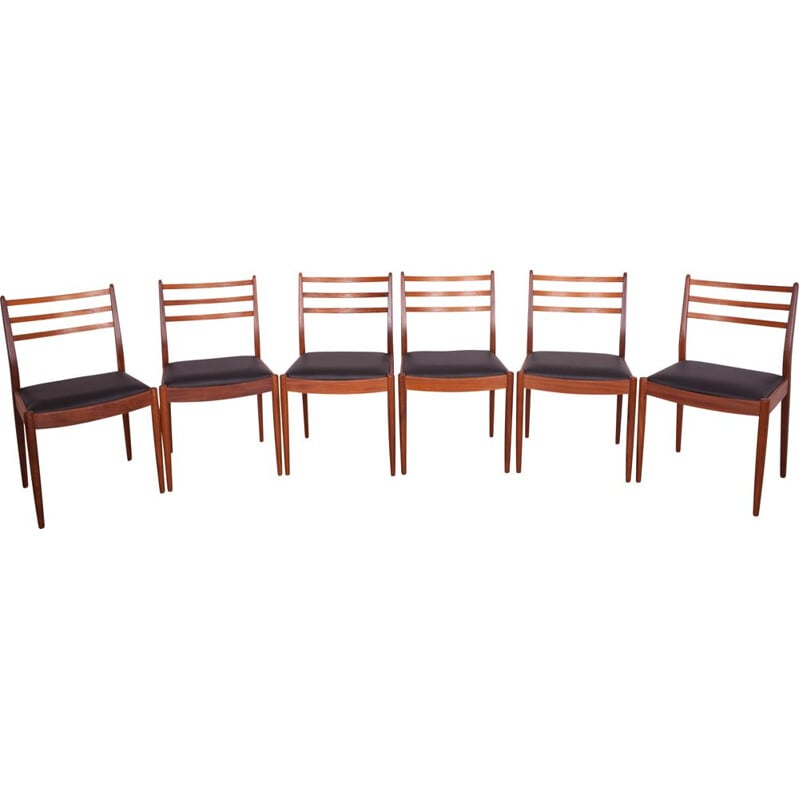 Set of 6 vintage teak and black leather dining chairs by Victor Wilkins for G-Plan, 1960s