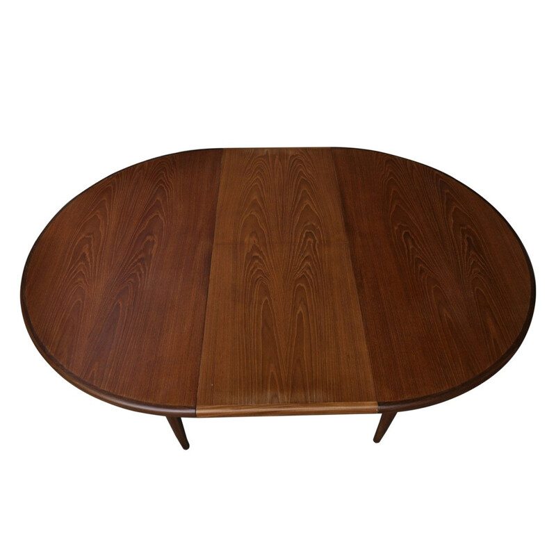 Vintage round table with extension by V. B. Wilkins for G-Plan, 1960