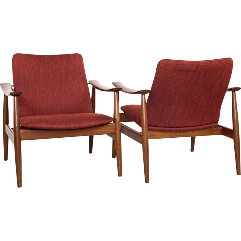 Mid century pair of armchairs model 138 by Finn Juhl for France & Søn, Denmark 1960s