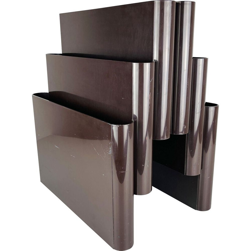 Vintage Kartell brown magazine rack with 6 compartments by Giotto Stoppino for Kartell, Italy 1970s