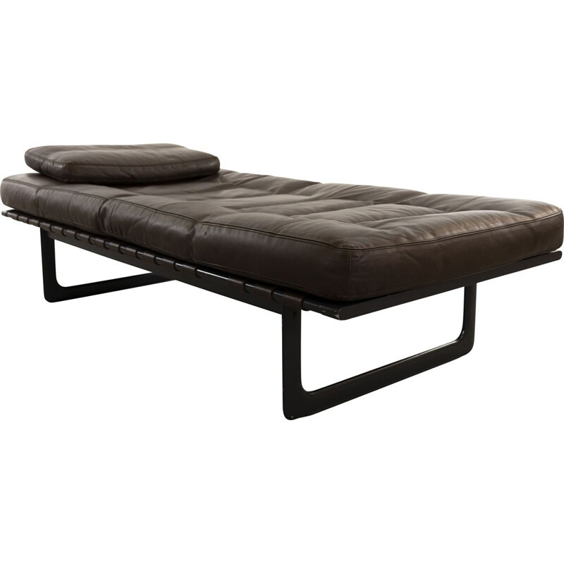 Vintage "Europa - Europe" daybed in brown leather by Marco Zanuso for Zanotta, Italy 1970s