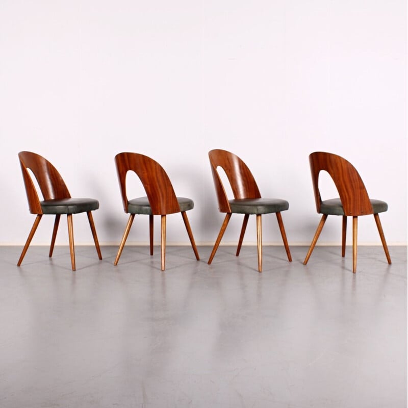 Set of 4 vintage dining chairs by Tatra