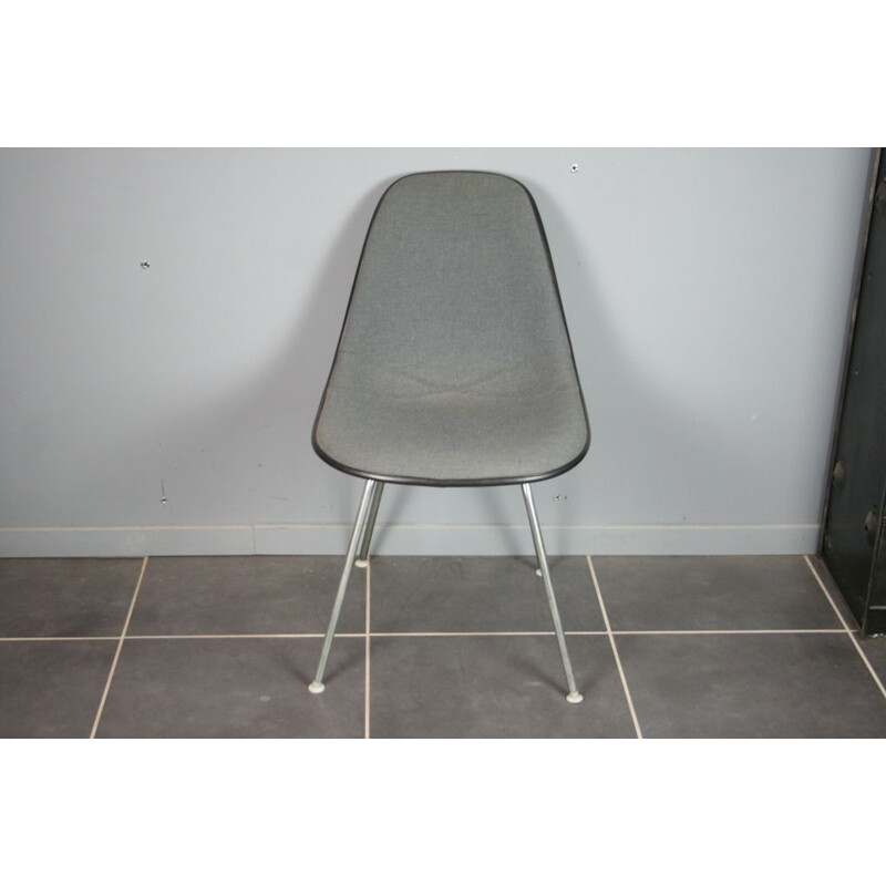Vintage Dsx chair in black fibre and grey fabric by Charles & Ray Eames for Herman Miller