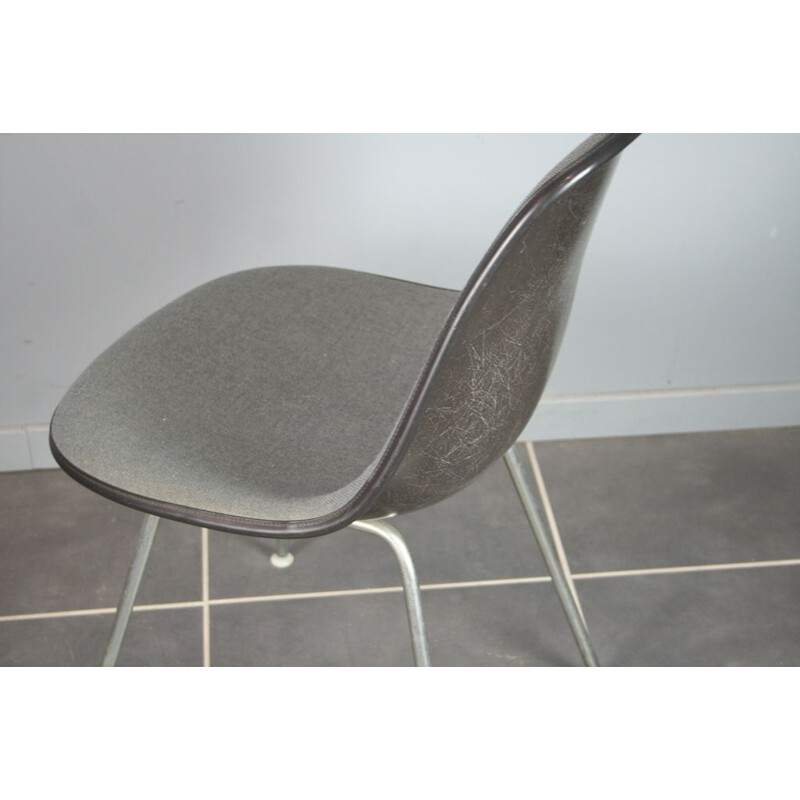 Vintage Dsx chair in black fibre and grey fabric by Charles & Ray Eames for Herman Miller