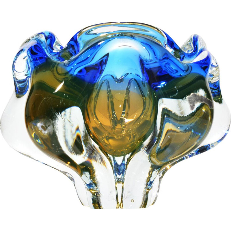 1960s glass, crystal, modern bowl designed by J. Hospodka, Chribska Sklarna, Czechoslovakia 