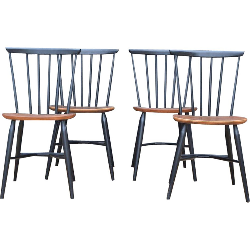 Set of 4 vintage chairs by Ilmari Tapiovaara