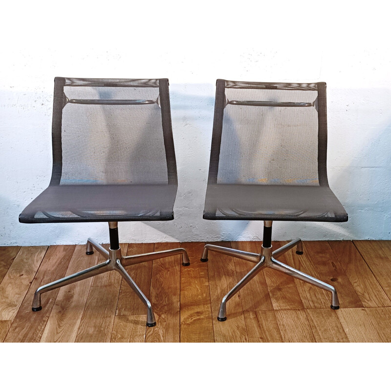 Set of 12 vintage Ea105 aluminum chairs by Charles & Ray Eames for Vitra