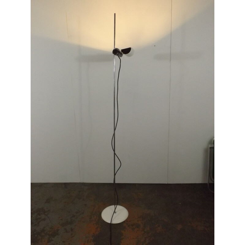 Vintage Dim 333 floorlamp by Vico Magistretti for Oluce