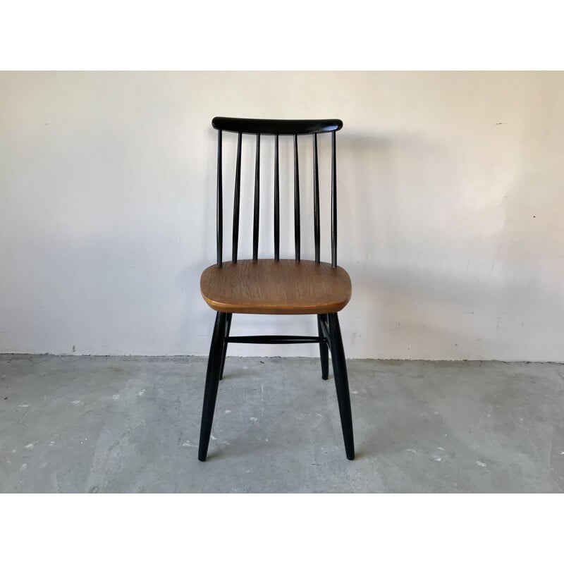 Set of 5 vintage scandinavian beechwood chairs