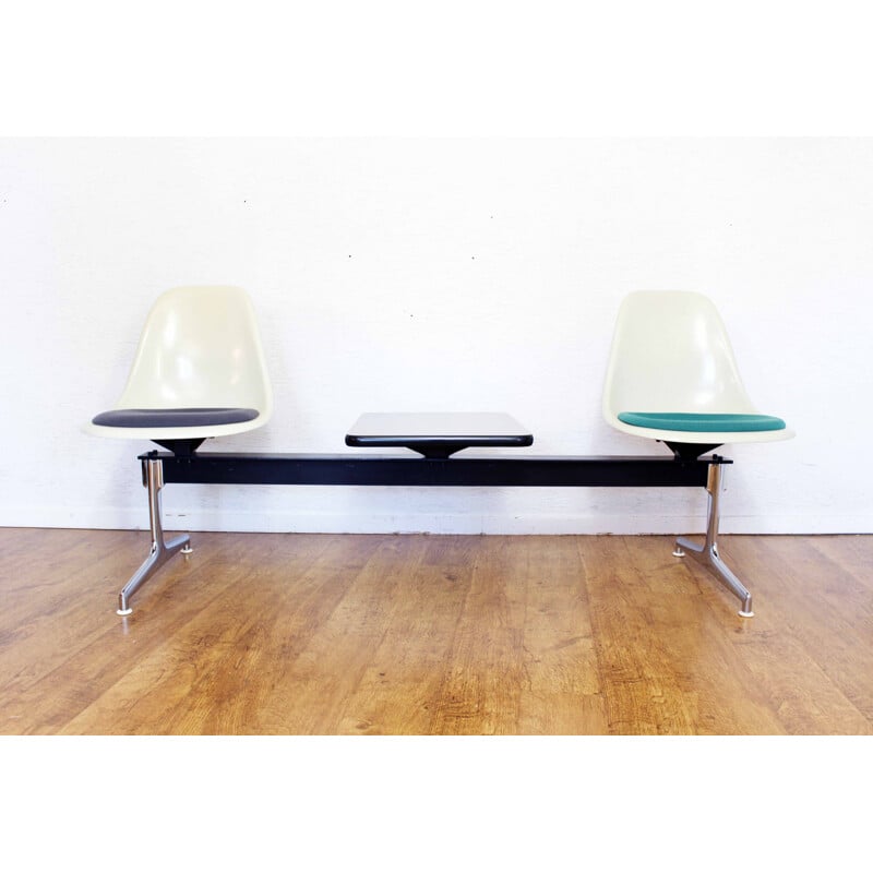 Eames 2-seater bench in fiberglass for Vitra, 1970