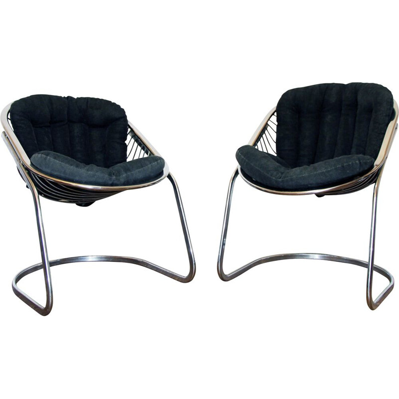 Pair of vintage egg armchairs by Gastone Rinaldi, 1970
