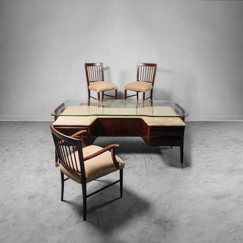 Vintage desk in wood and beige leather with three chairs by Vittorio Dassi, 1950s