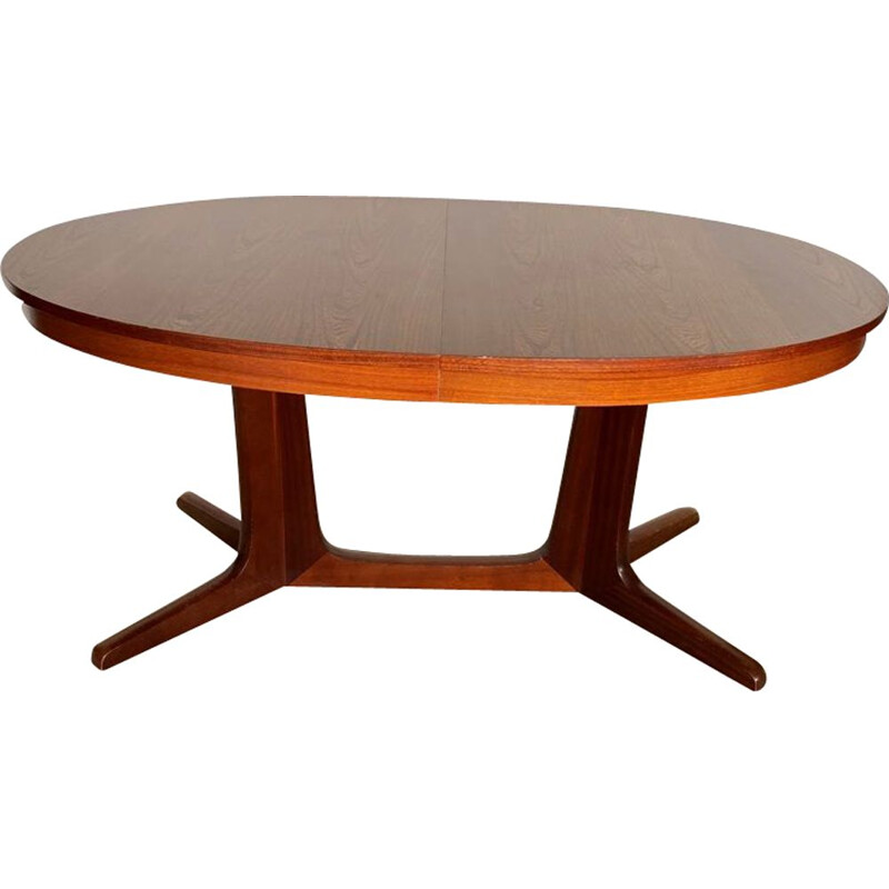 Scandinavian vintage extendable oval round table in teak, 1960s