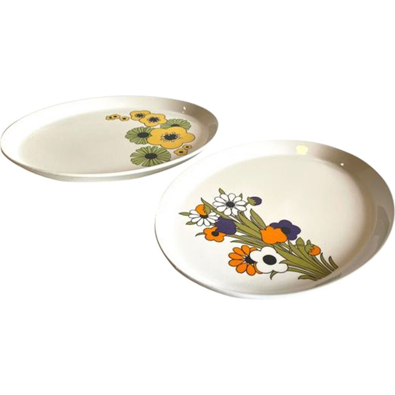 Pair of vintage oval dishes "spring time" and "summer time", England 1970