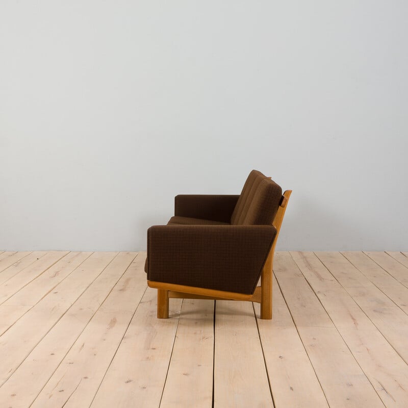 Vintage Ge236 oakwood 4 seater sofa by Hans Wegner for Getama, Denmark 1960s