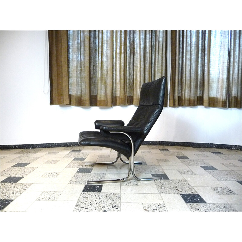 Black lounge chair in leather model Swiss DS-2030 by Hans Eichenberger for De Sede - 1980s