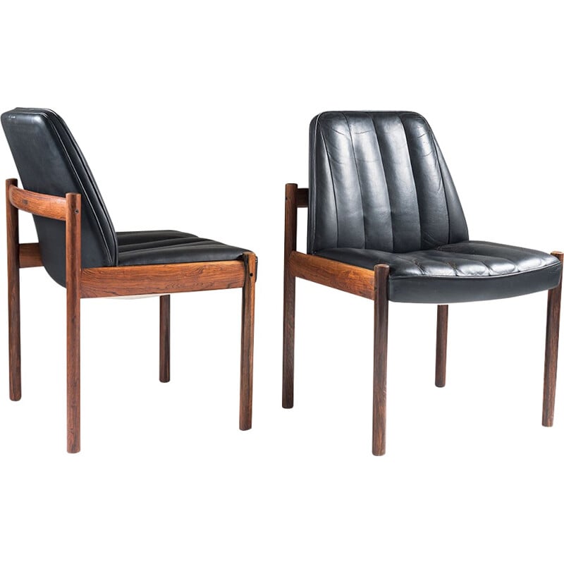 Pair of chairs in rosewood and leather by Sven Ivar Dysthe - 1960s