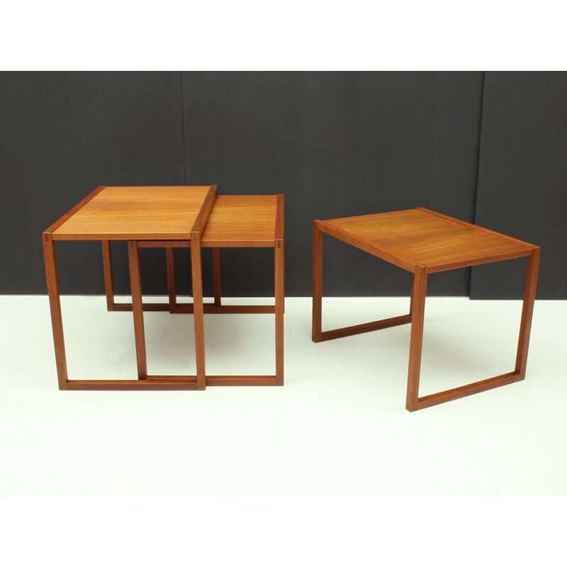 Vintage sef 3 Danish teak nesting tables Model 133 by Kai Kristiansen for Vildbjerg Møbelfabrik ApS - 1960s
