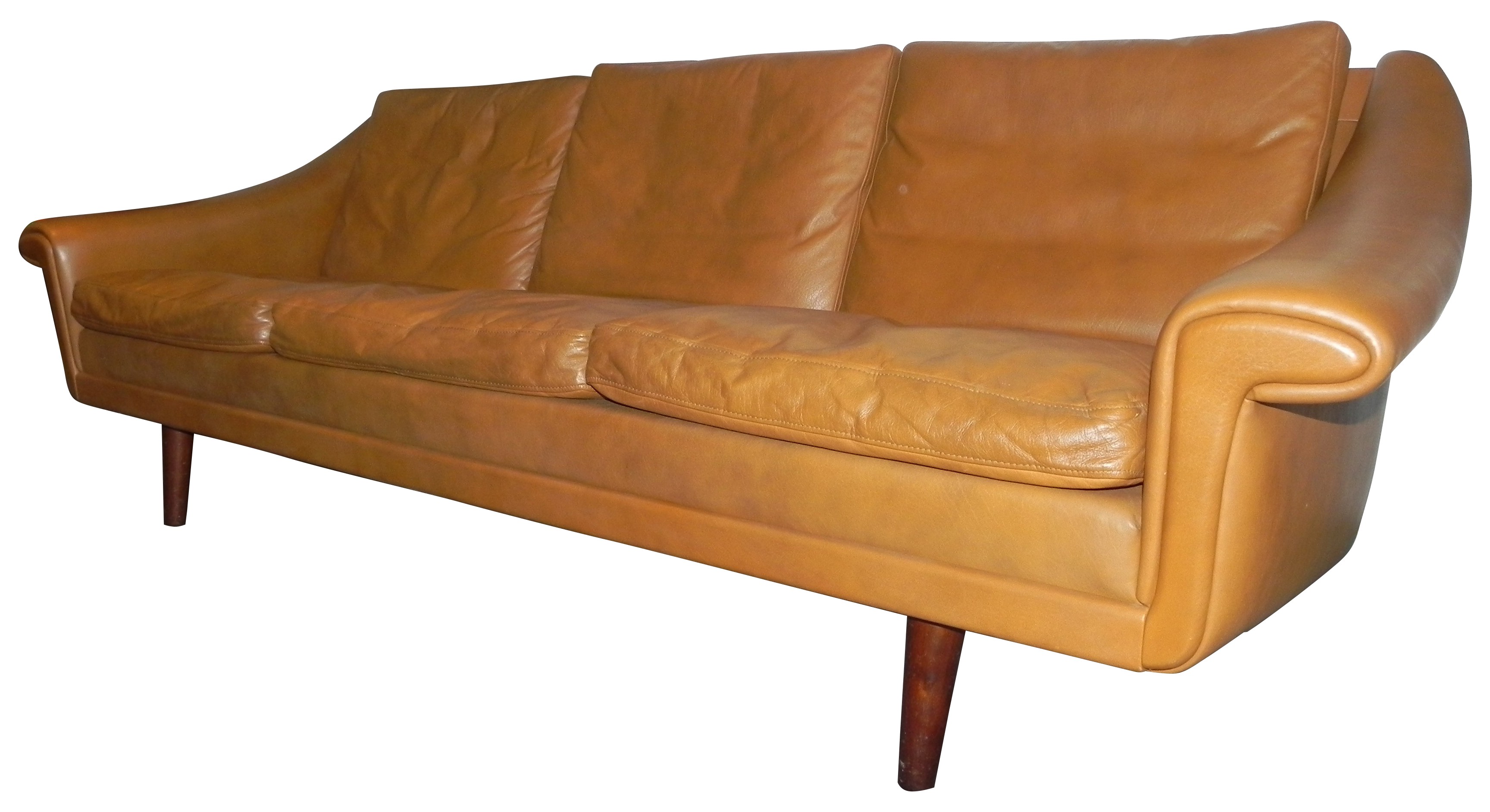  Scandinavian  sofa  in soft Havana leather 1970s Design 