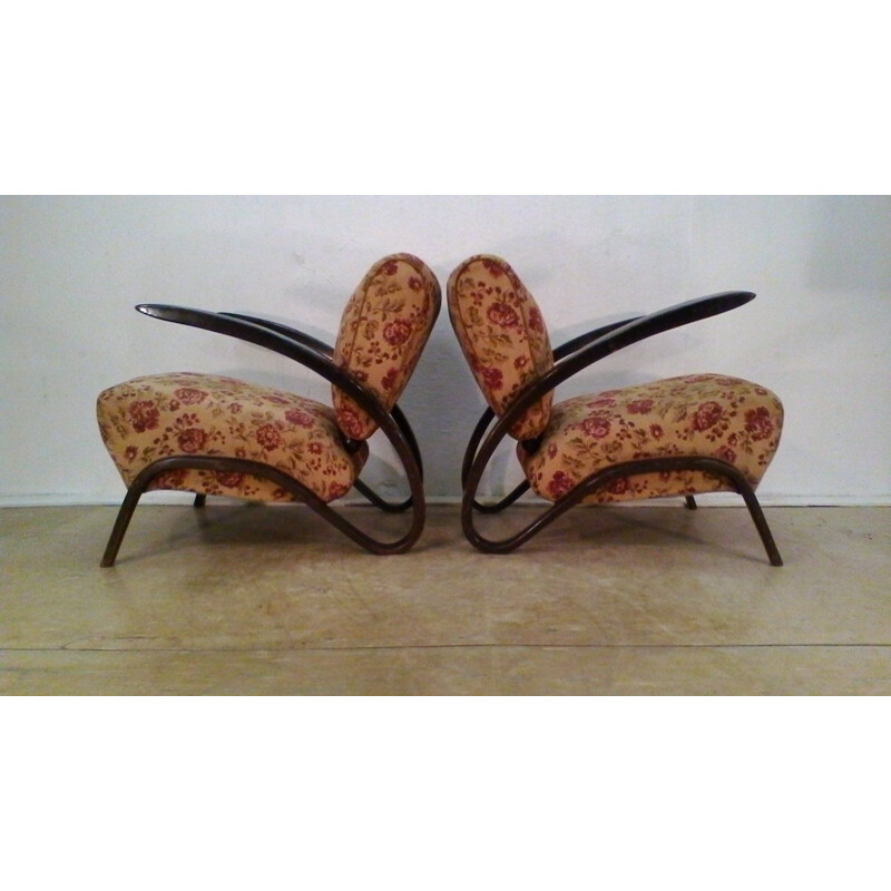Pair of vintage Jindrich Halabala H-275 armchairs and coffee table 1930