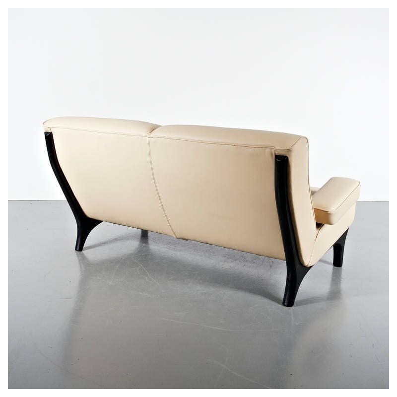 Vintage sofa in Leather Eugenio Gerli by Tecno, Italy 1960s