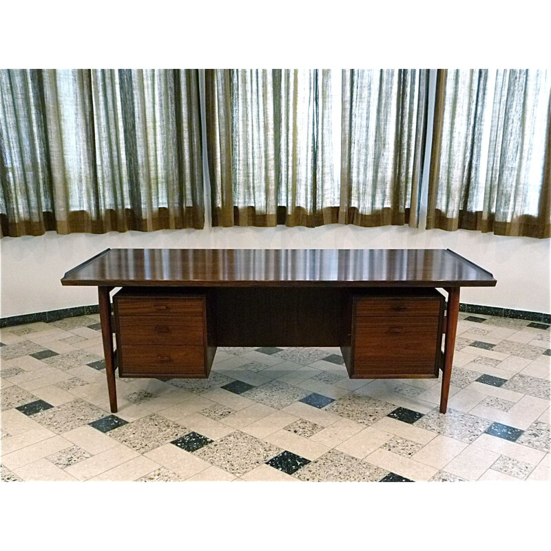 Vintage danish Executive Desk by Vodder for Sibast in rosewood 1960