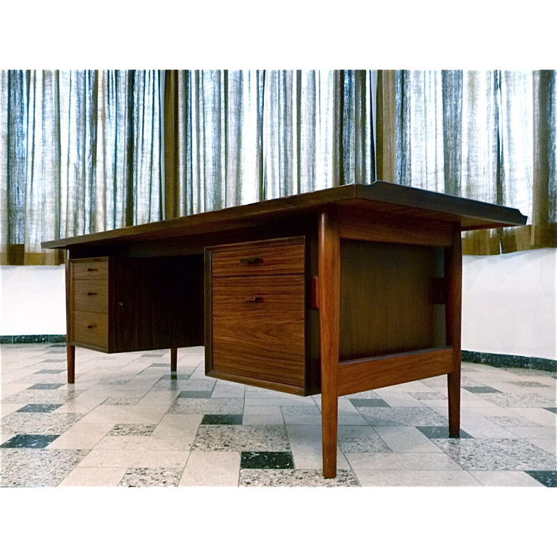 Vintage Executive desk in rosewood by Vodder for Sibast, Denmark 1960