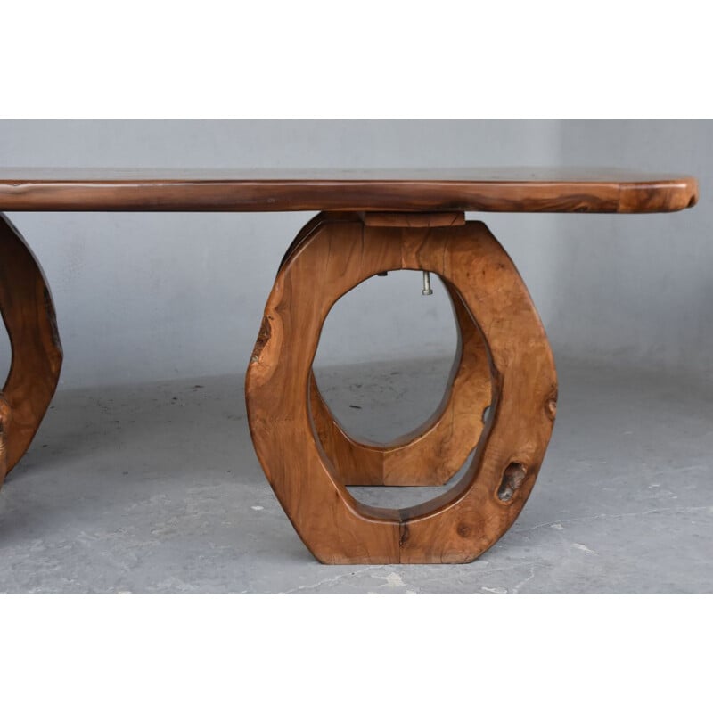 Brutaliste free form dining table in olive tree 1970