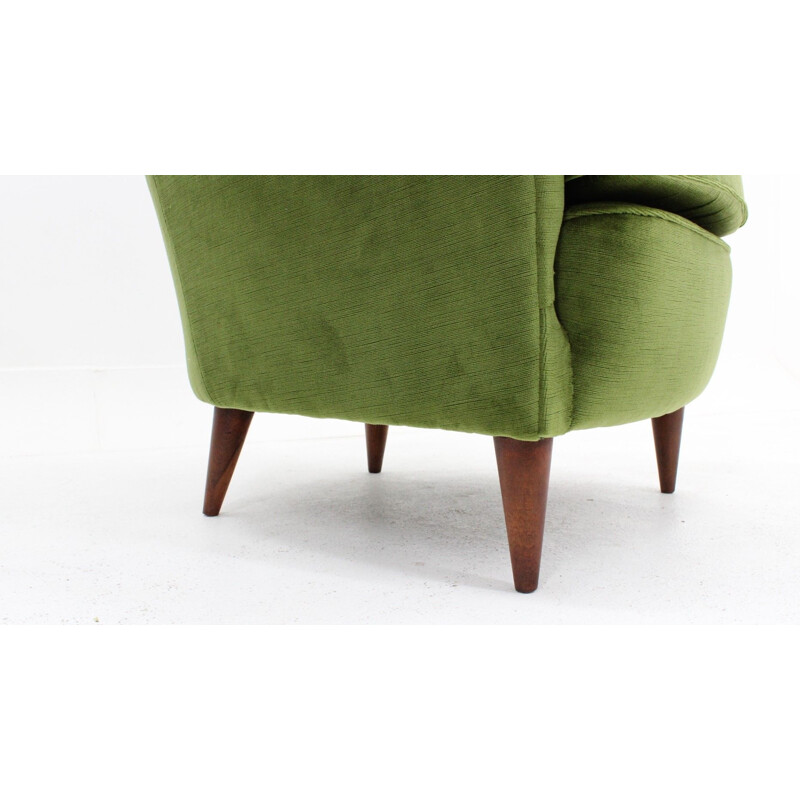 Vintage green velvet armchair 1950s
