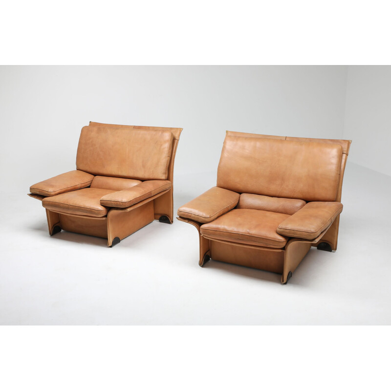 Pair of vintage thick camel leather club chairs by Titiana Ammannati & Giampiero Vitelli for Brunati, 1970s