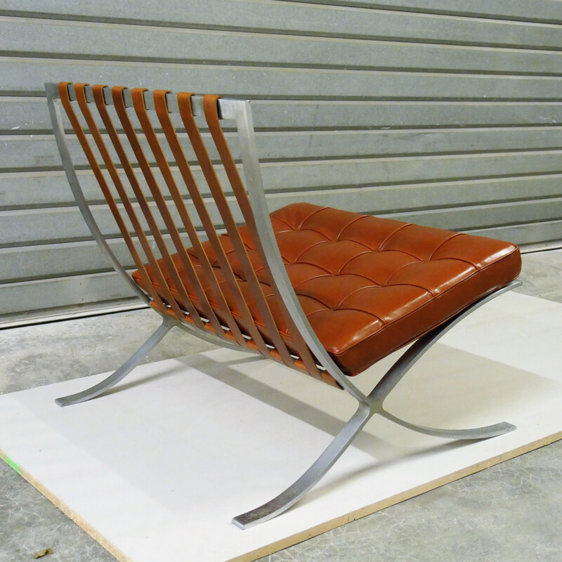 Vintage leather armchair model BARCELONA for Knoll international, 1964