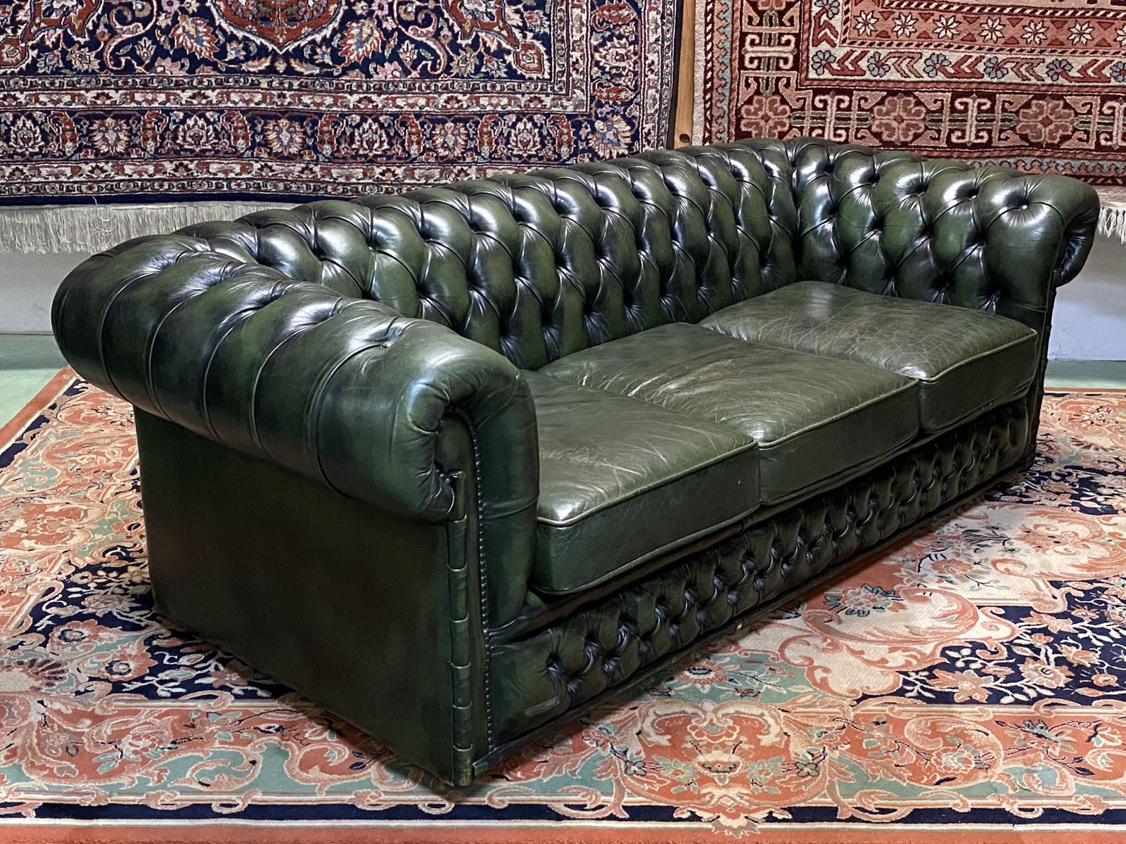 vintage style leather sofas